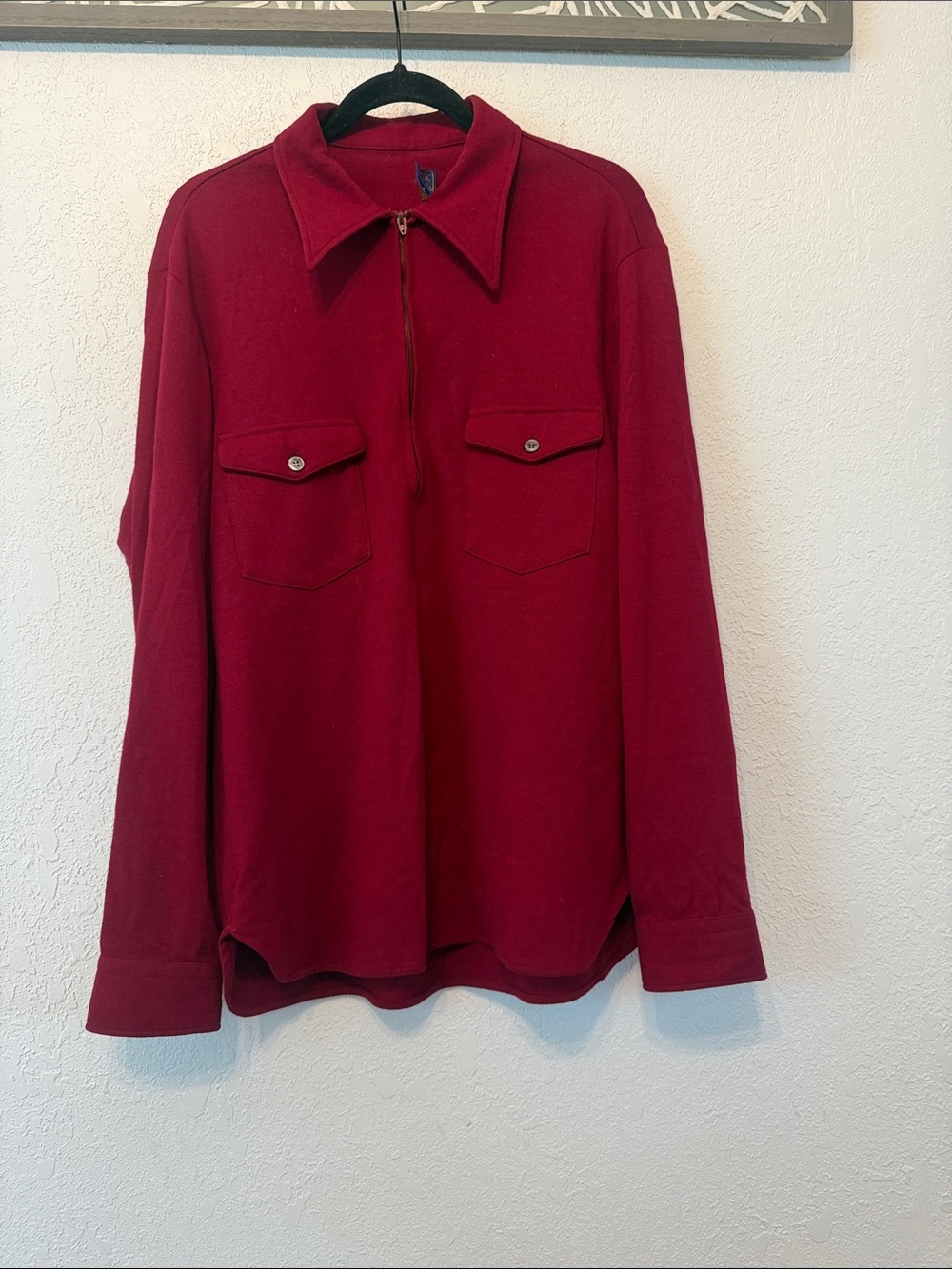 PENDLETON 100% pure virgin wool mens top says L fits more M